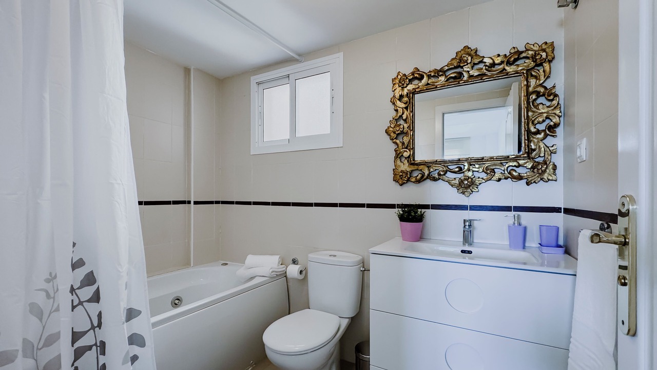 Photo of Bathroom in Benalmadena