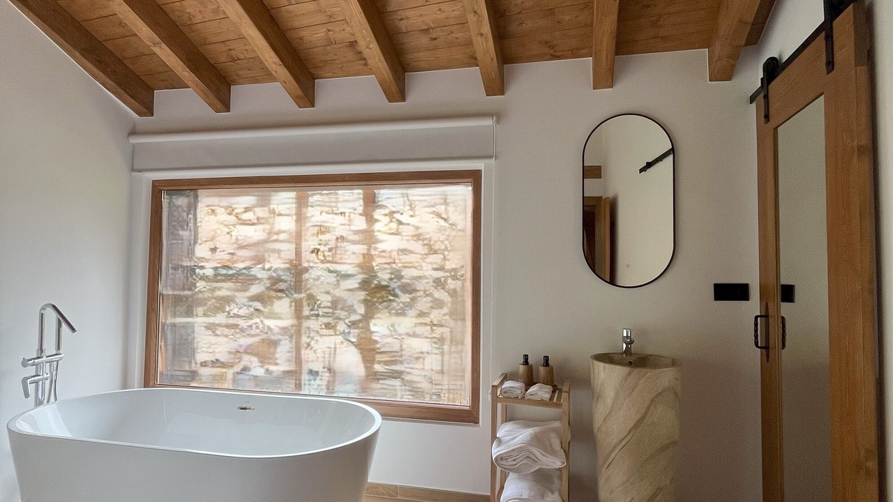 Photo of Bathroom in Aniezo