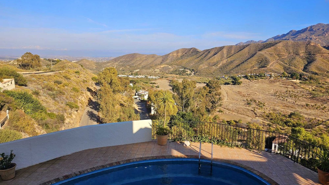 Photo of Outdoor in Turre