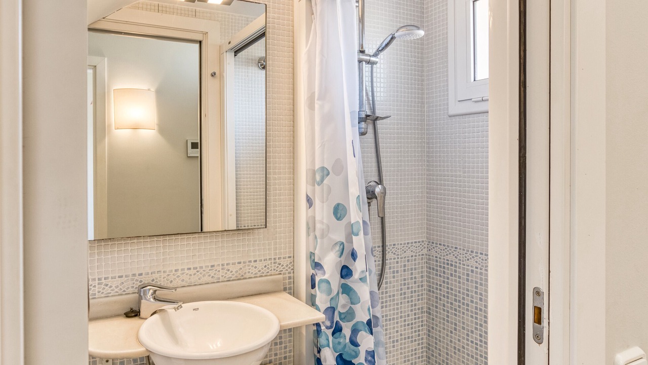 Photo of Bathroom in L'Escala