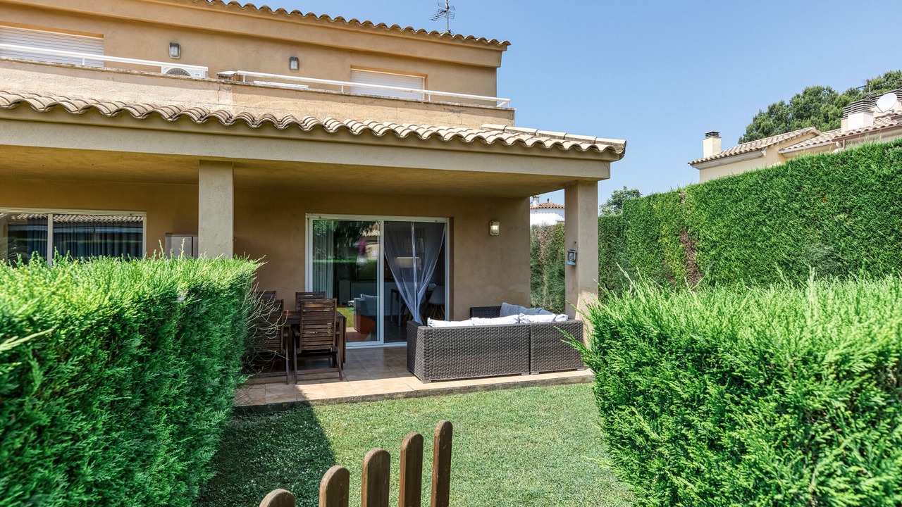 Photo of Patio Balcony in L'Escala