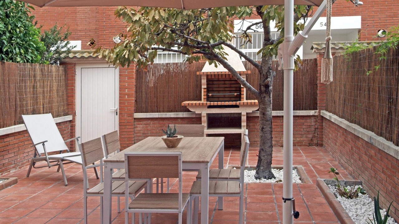 Photo of Patio Balcony in Palafolls