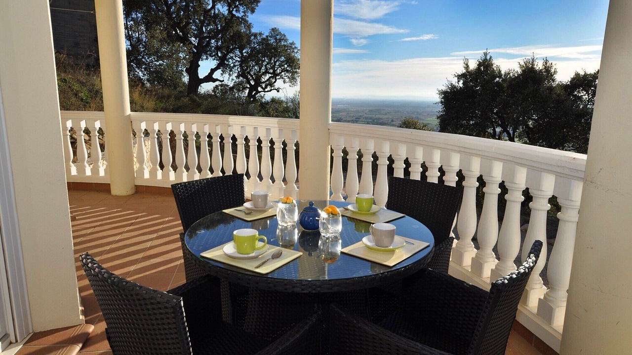 Photo of Patio Balcony in Palau-Saverdera