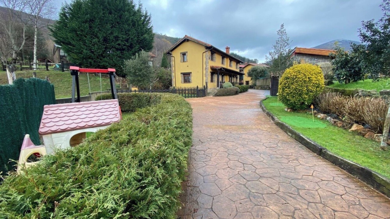 Photo of Outdoor in Celucos
