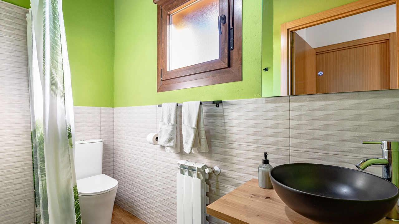 Photo of Bathroom in Santianes de Ola