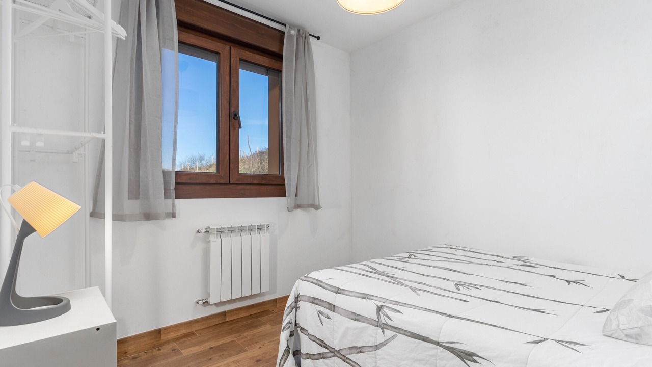 Photo of Bedroom in Santianes de Ola