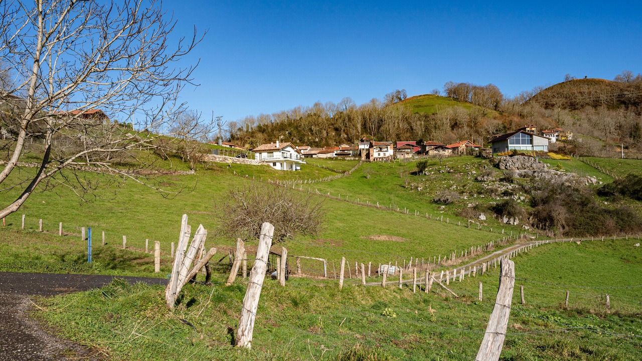 Photo of Others in Santianes de Ola