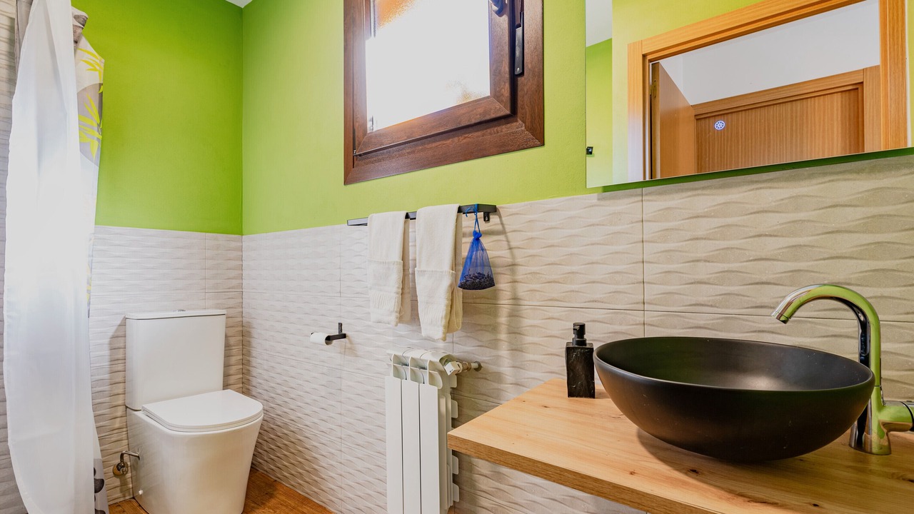 Photo of Bathroom in Santianes de Ola
