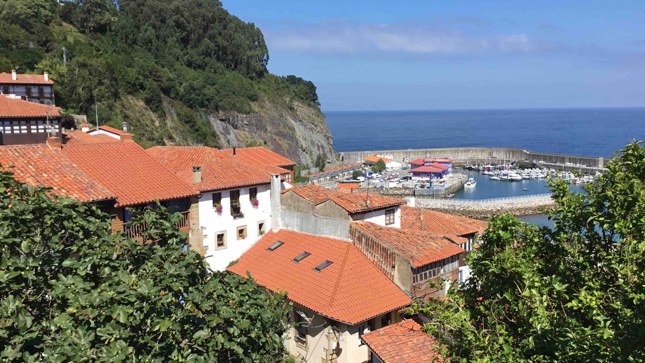 Photo of Others in Lastres