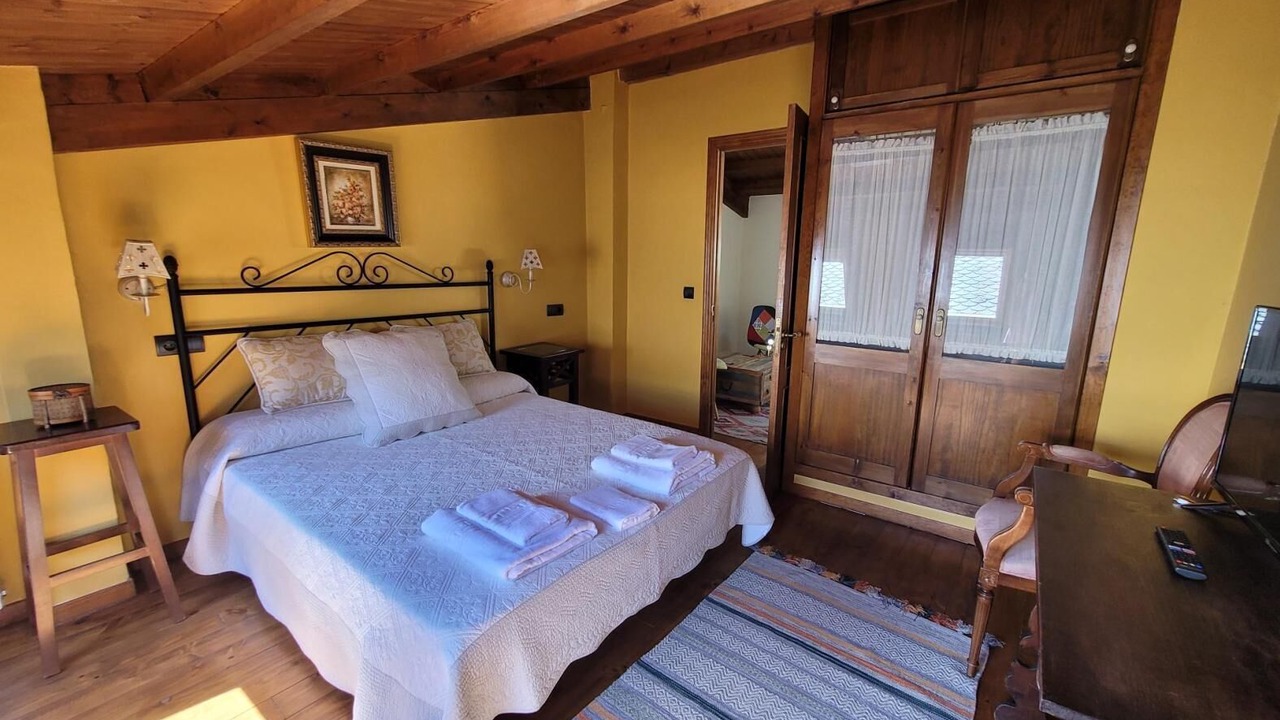 Photo of Bedroom in Molinaseca
