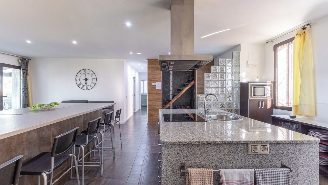 Photo of Kitchen in Los Angeles de San Rafael