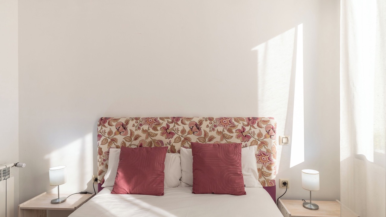 Photo of Bedroom in Los Angeles de San Rafael
