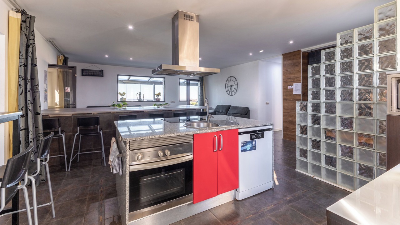 Photo of Kitchen in Los Angeles de San Rafael
