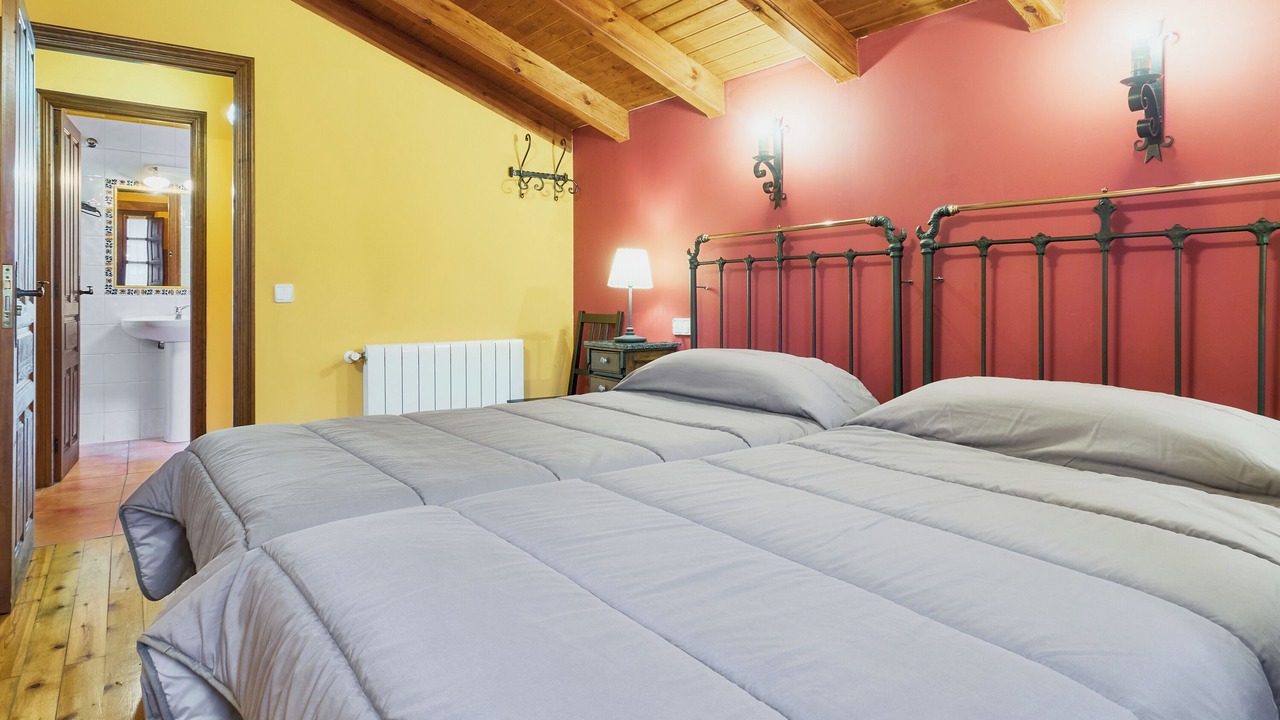 Photo of Bedroom in Santa Maria de Valdeon