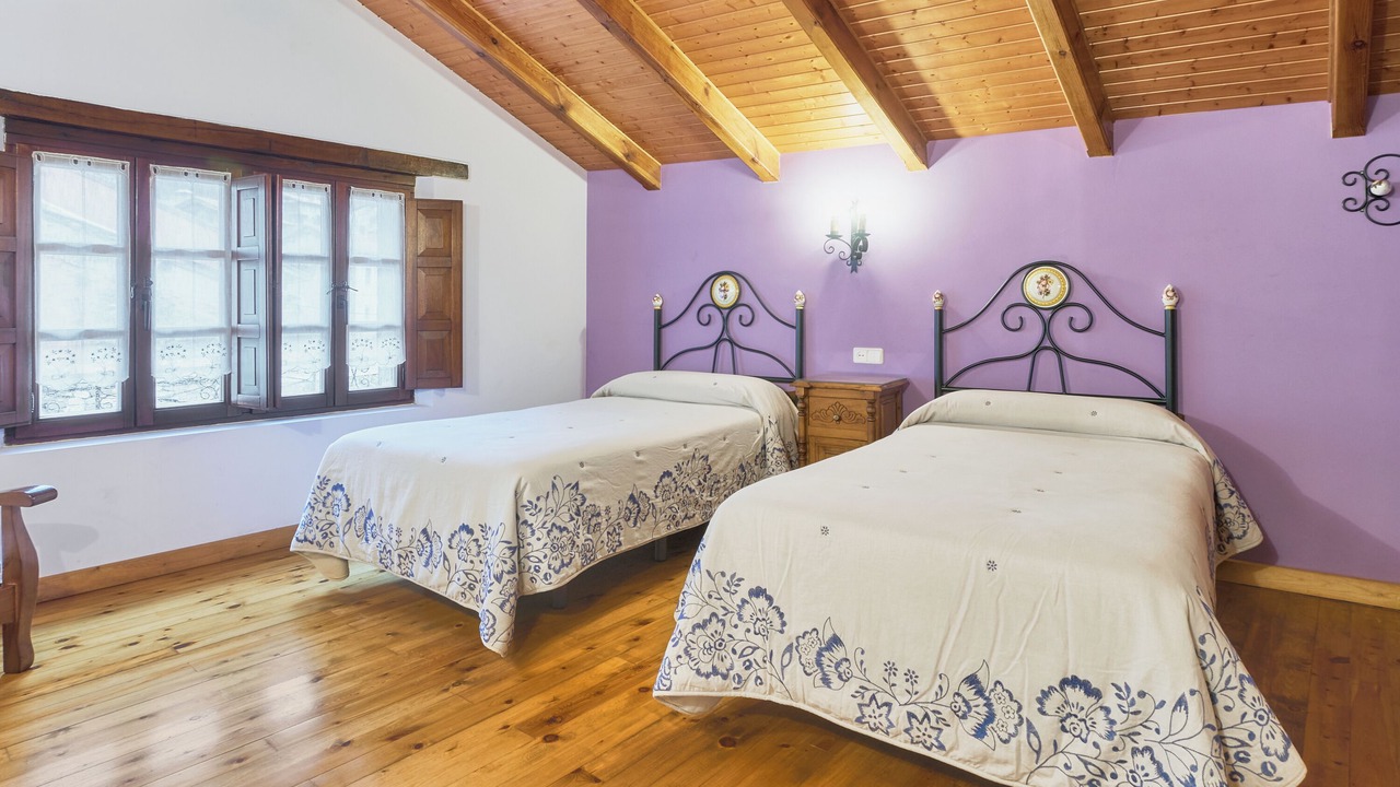 Photo of Bedroom in Santa Maria de Valdeon