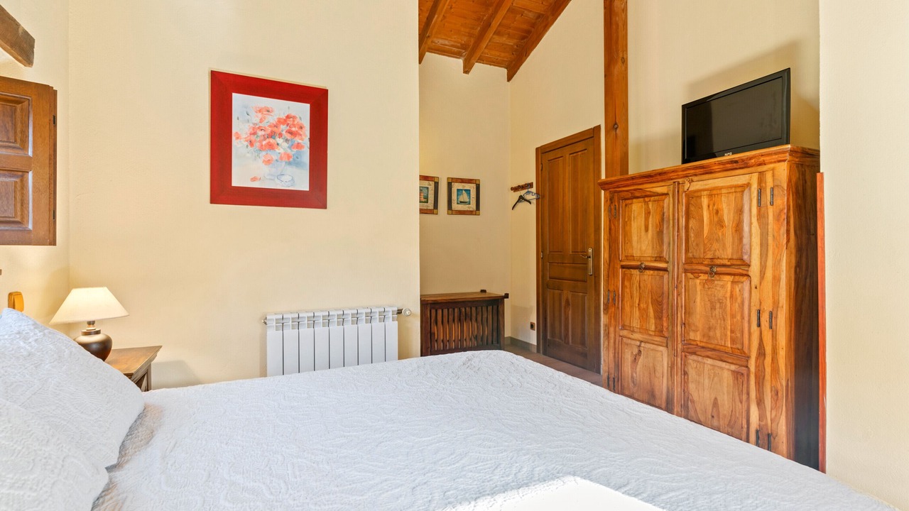 Photo of Bedroom in Quiros