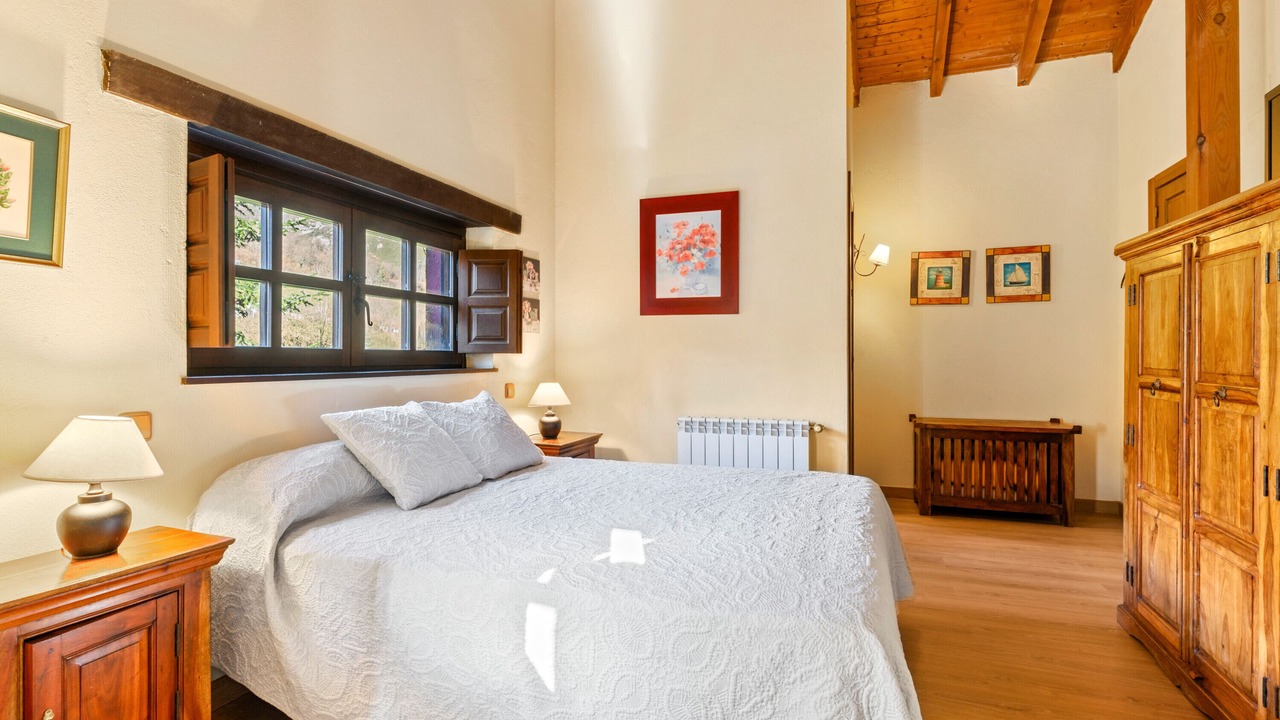Photo of Bedroom in Quiros