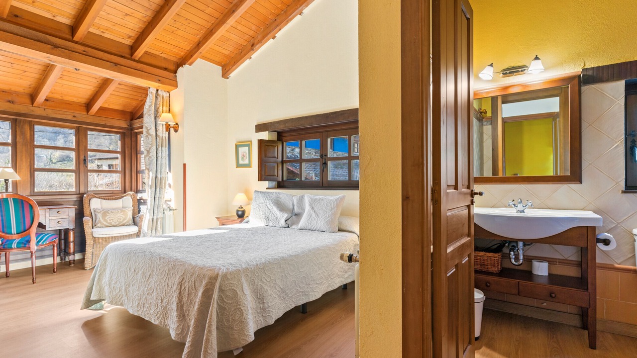Photo of Bedroom in Quiros