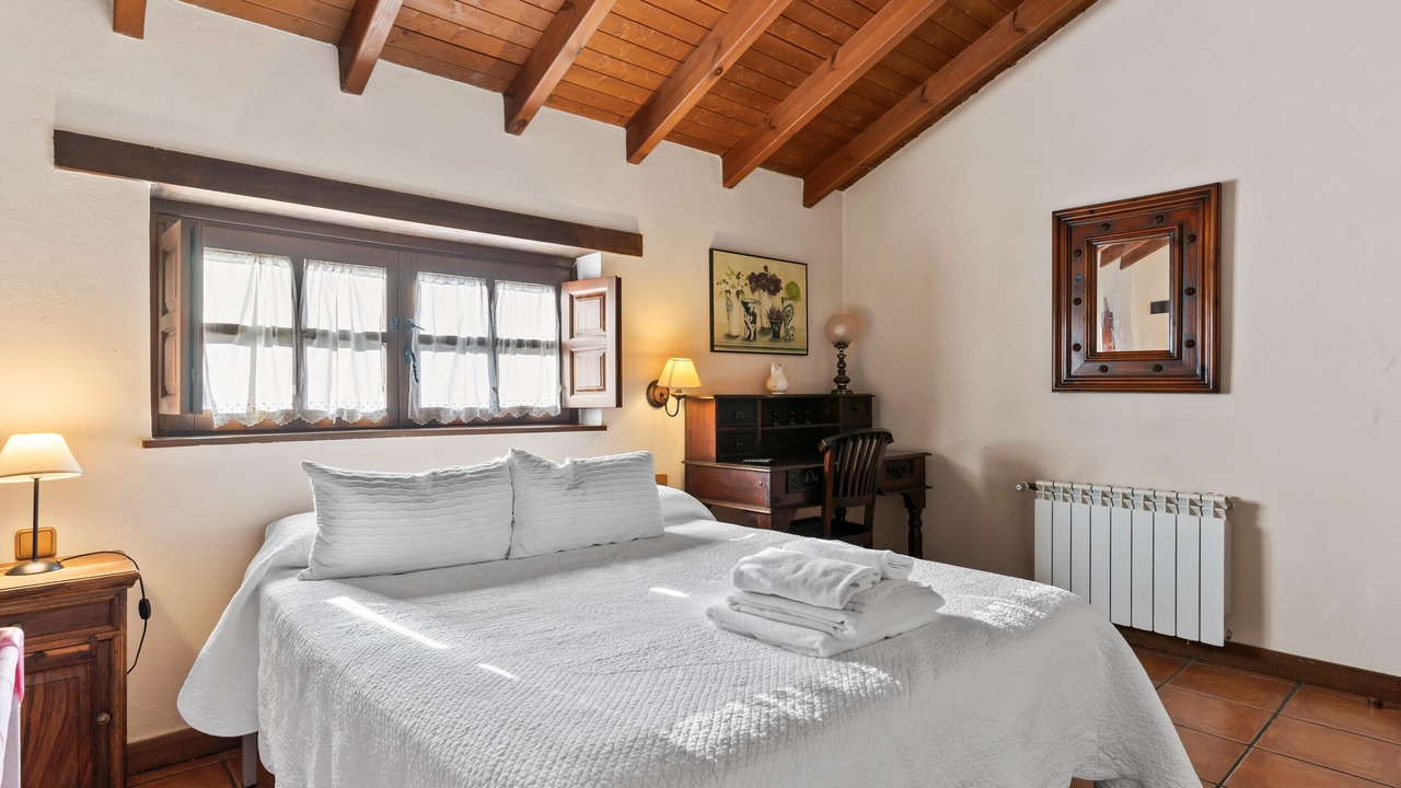 Photo of Bedroom in Quiros