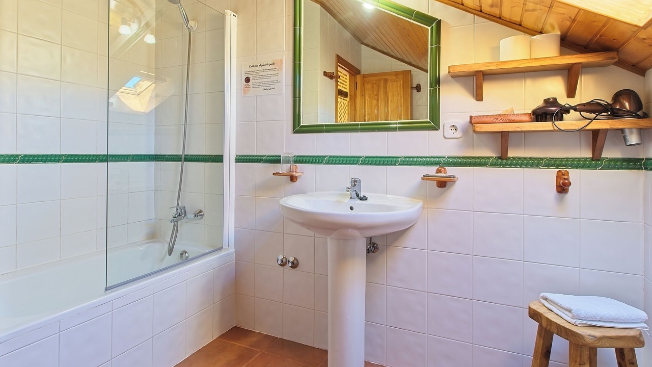 Photo of Bathroom in Tarilonte de la Pena