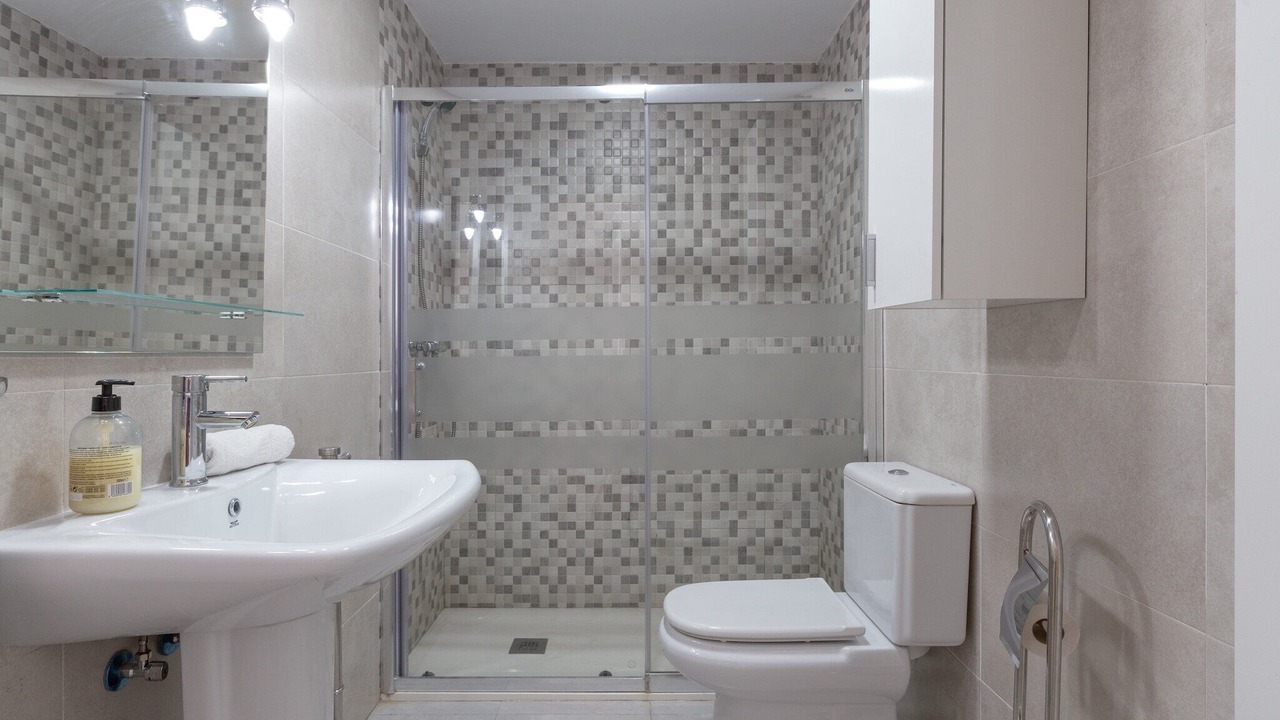 Photo of Bathroom in Torrequebrada