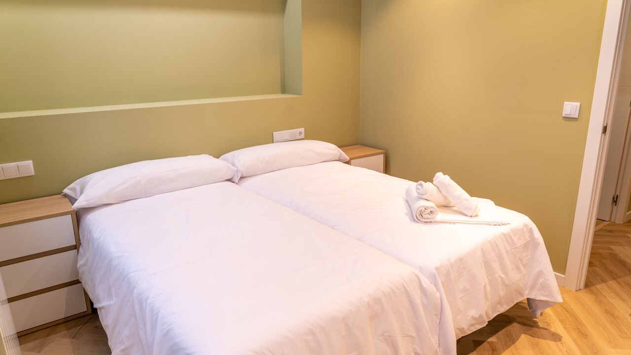 Photo of Bedroom in Oviedo City Centre