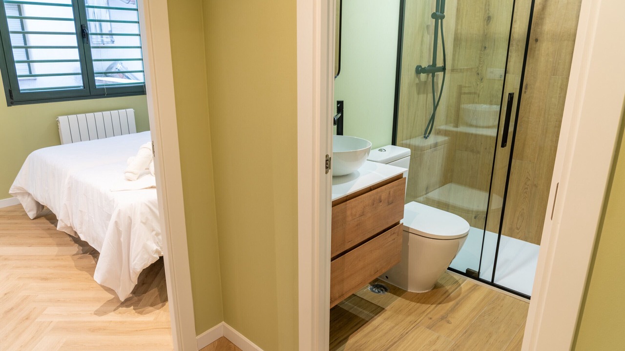 Photo of Bathroom in Oviedo City Centre