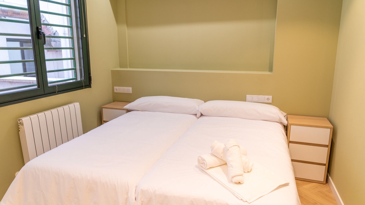 Photo of Bedroom in Oviedo City Centre