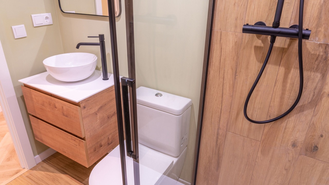 Photo of Bathroom in Oviedo City Centre