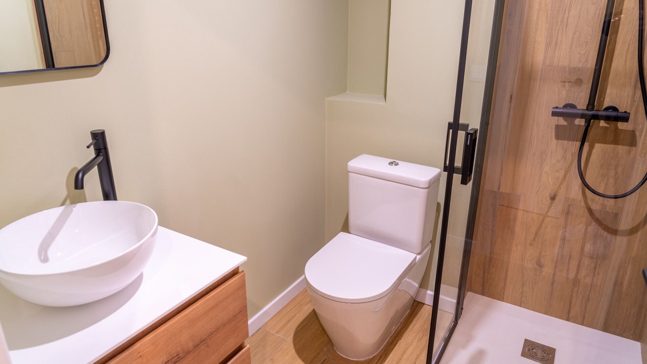 Photo of Bathroom in Oviedo City Centre