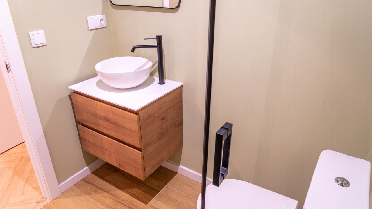 Photo of Bathroom in Oviedo City Centre