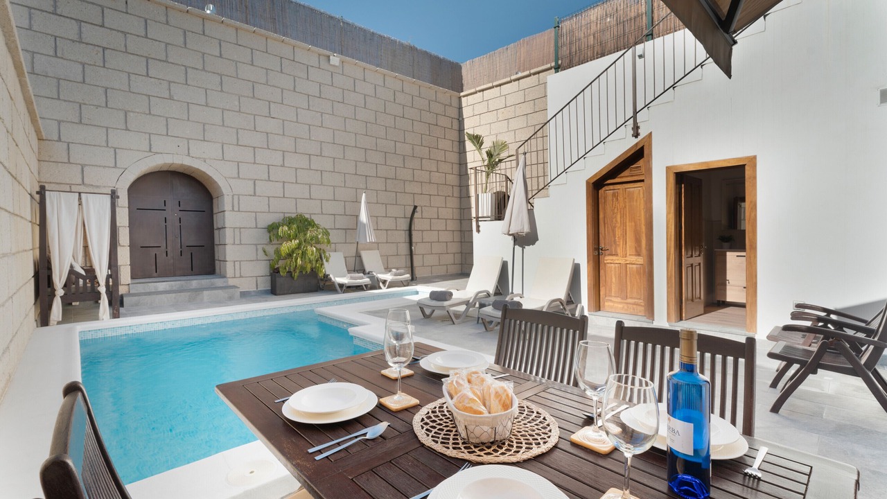 Photo of Outdoor in Fasnia