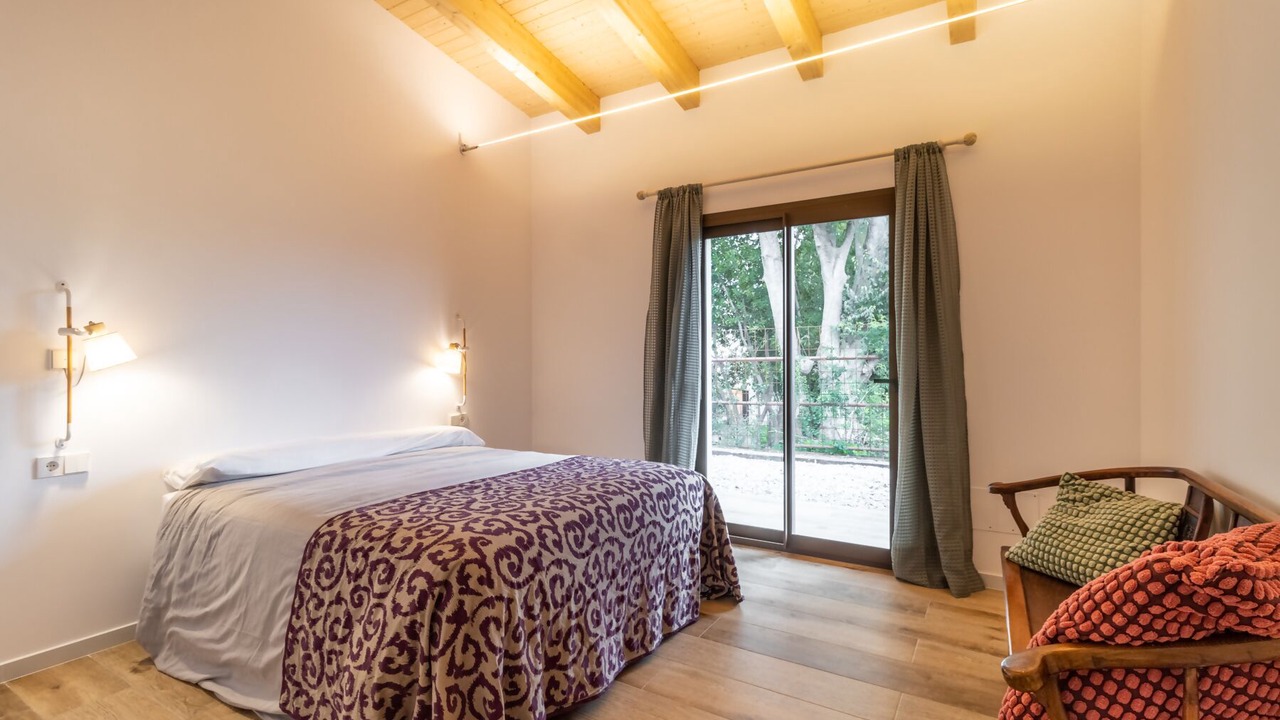 Photo of Bedroom in Camos