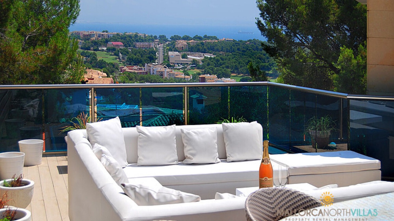 Photo of Patio Balcony in Portals Nous