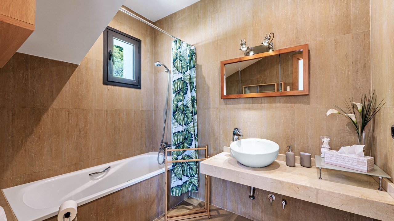 Photo of Bathroom in Benalmadena