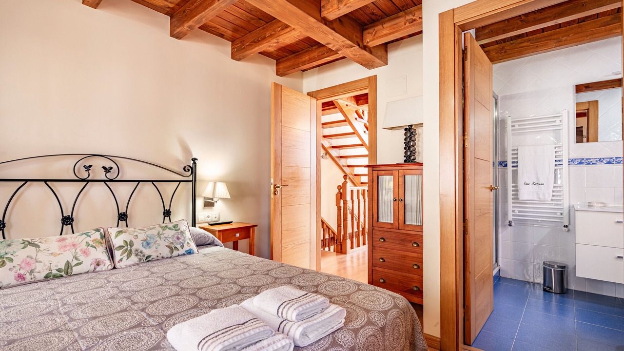 Photo of Bedroom in Loro