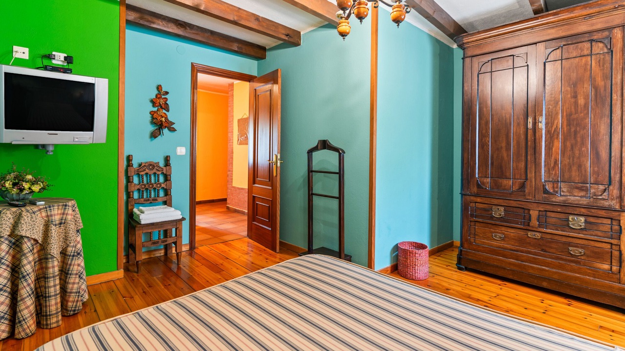 Photo of Bedroom in Caunedo