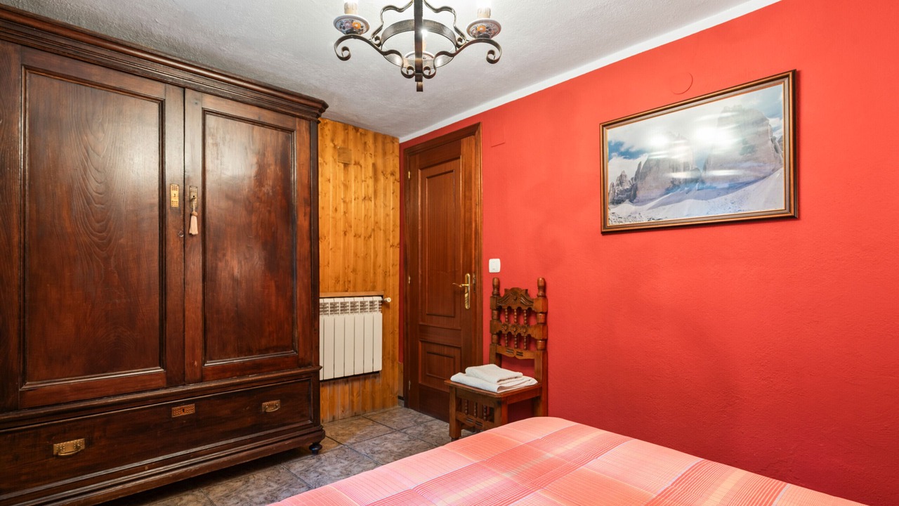 Photo of Bedroom in Caunedo