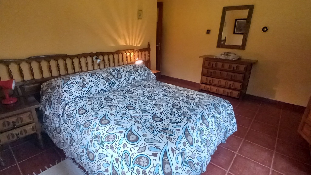Photo of Bedroom in Poo