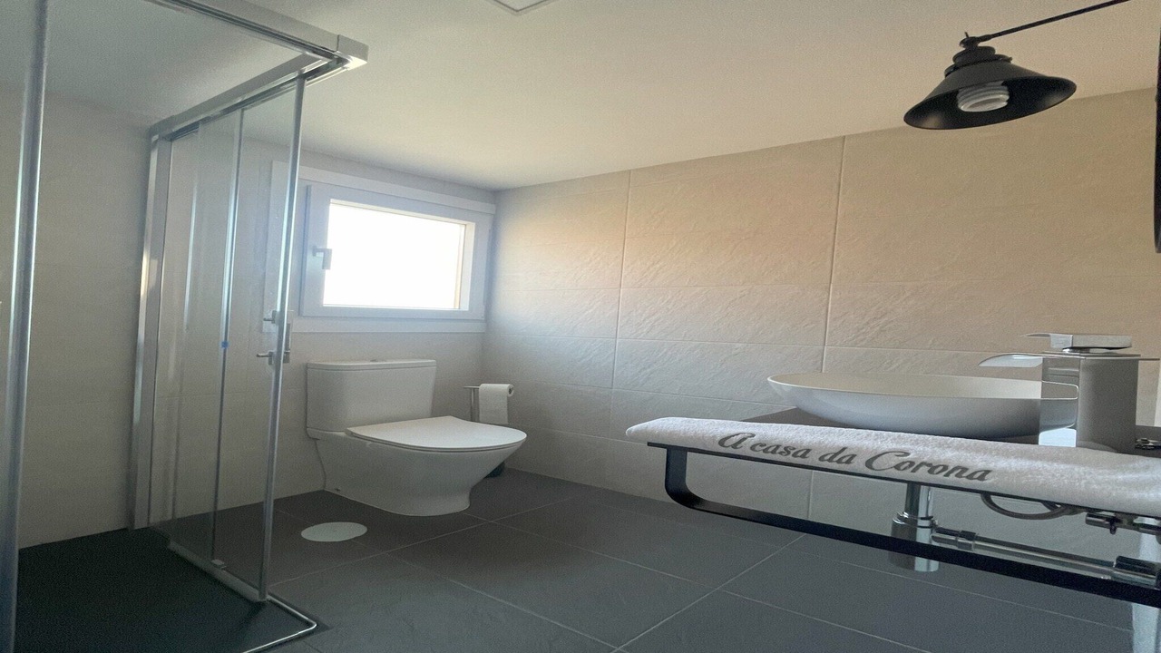 Photo of Bathroom in Lobeira