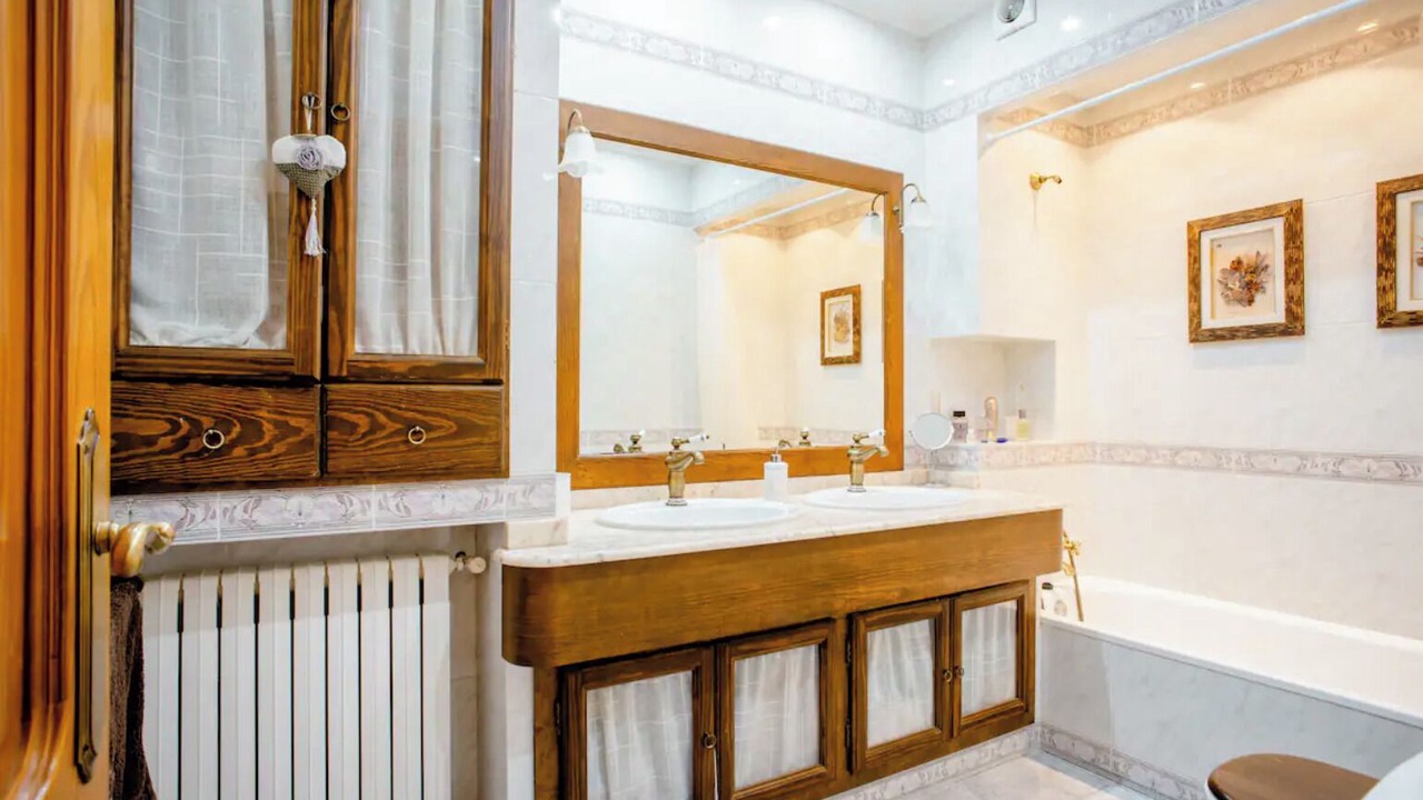 Photo of Bathroom in Riumors
