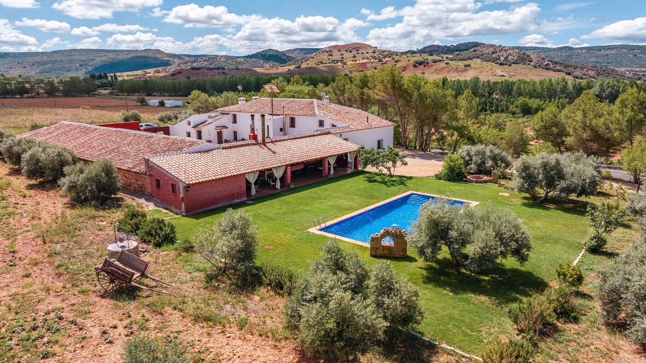 Photo of Outdoor in Vianos