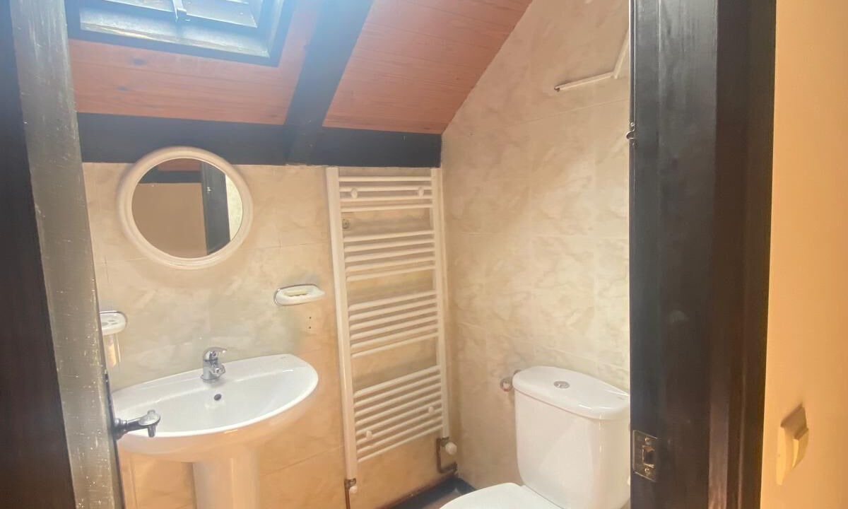 Photo of Bathroom in Sin