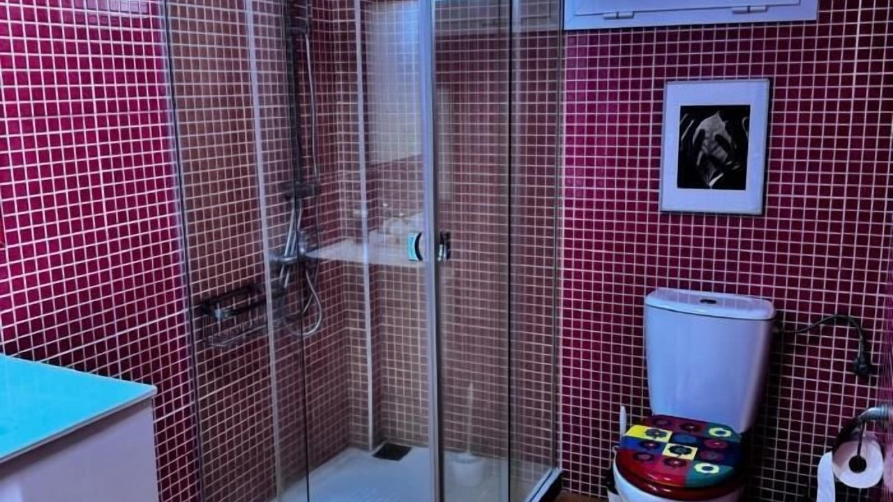 Photo of Bathroom in Moya
