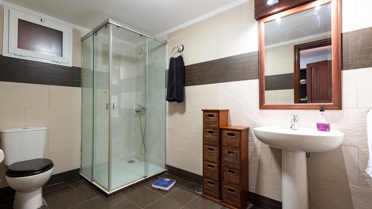 Photo of Bathroom in Moya