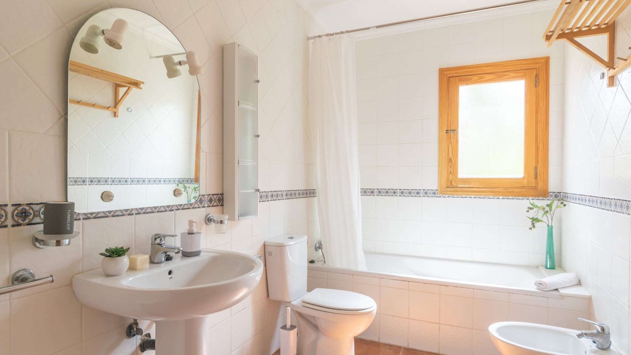 Photo of Bathroom in Banyalbufar
