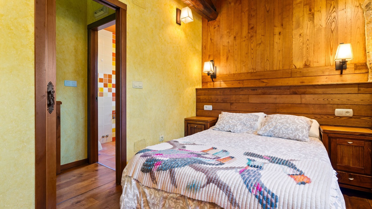 Photo of Bedroom in Espasante
