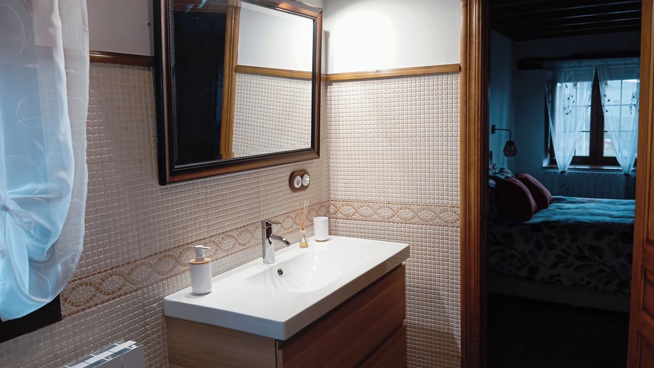 Photo of Bathroom in Enmedio
