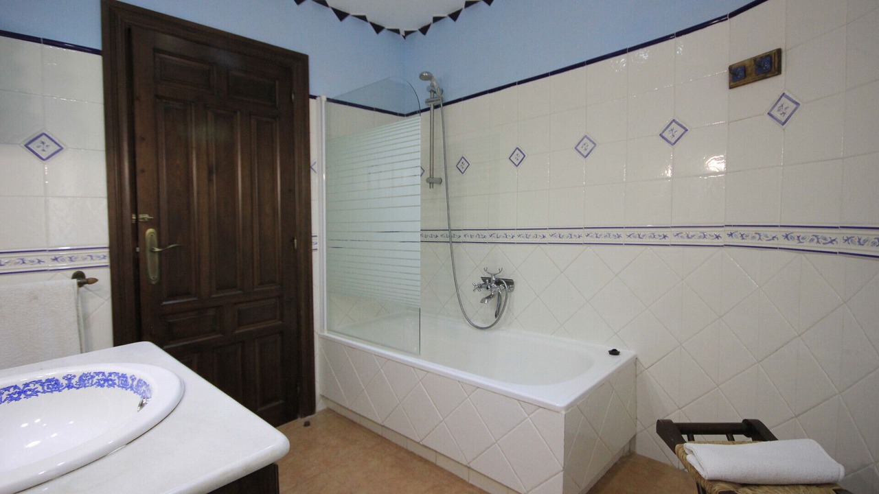 Photo of Bathroom in Los Villares
