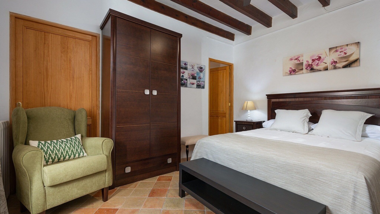 Photo of Bedroom in Esporles